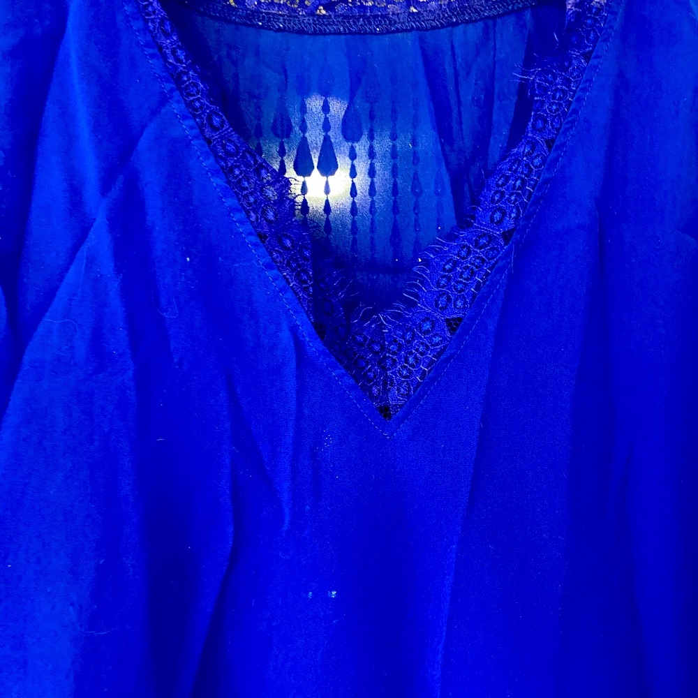 LACE BLUE BLOUSE NWOT - Picture 4 of 4